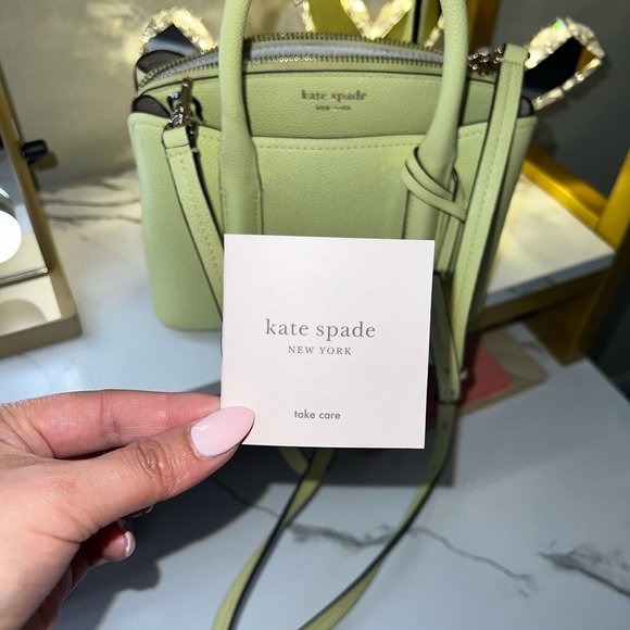 Kate Spade Collection - Picture 12 of 12